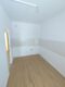Schöne 3-Raum-Wohnung - Leerer Küchenraum