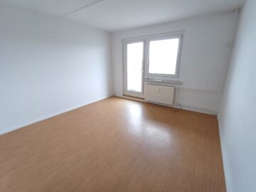 Sonnenstunden auf dem Balkon – jetzt besichtigen!, 08529 Plauen, Etagenwohnung